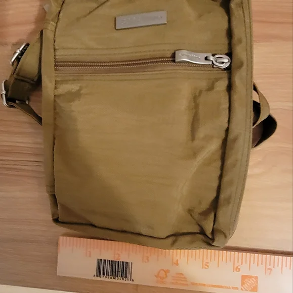 Small Baggallini Crossbody Convertible Bag, Green - Picture 3 of 5